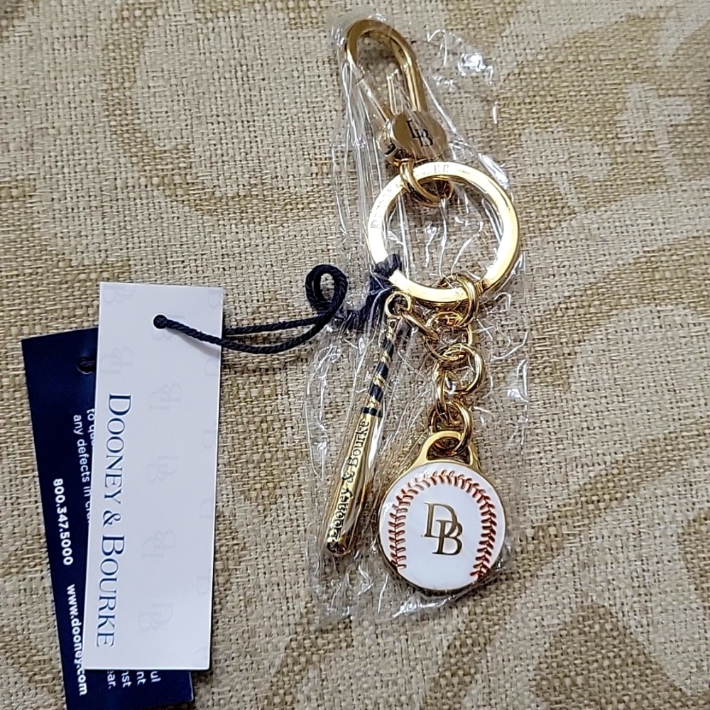 DOONEY & BOURKE BASEBALL KEY Fob/Keychain NWT